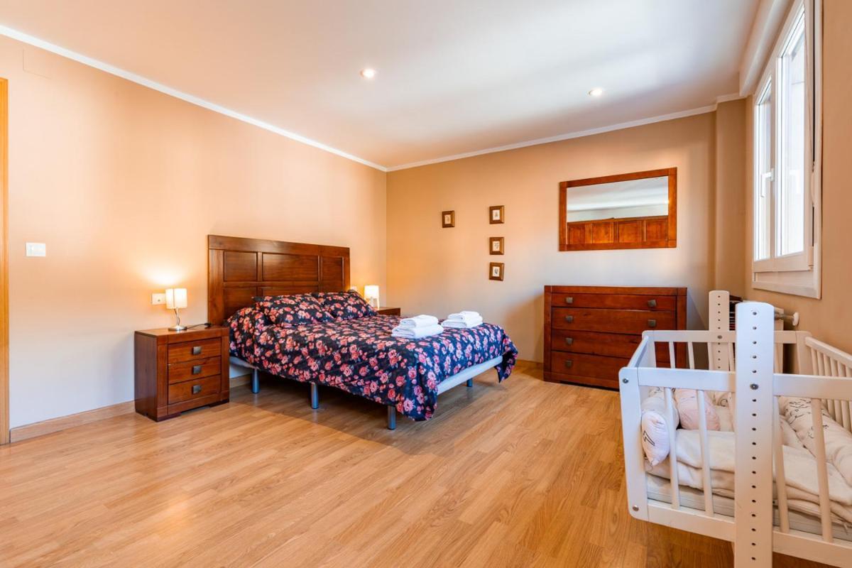 Apartamento Isabela Apartment Cangas de Onís Exterior photo
